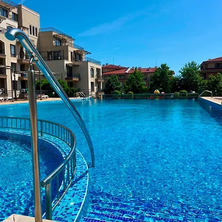 Sorrento Pool View Apartman