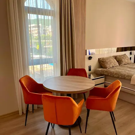 Apartman Sorrento Pool View Szveti Vlasz